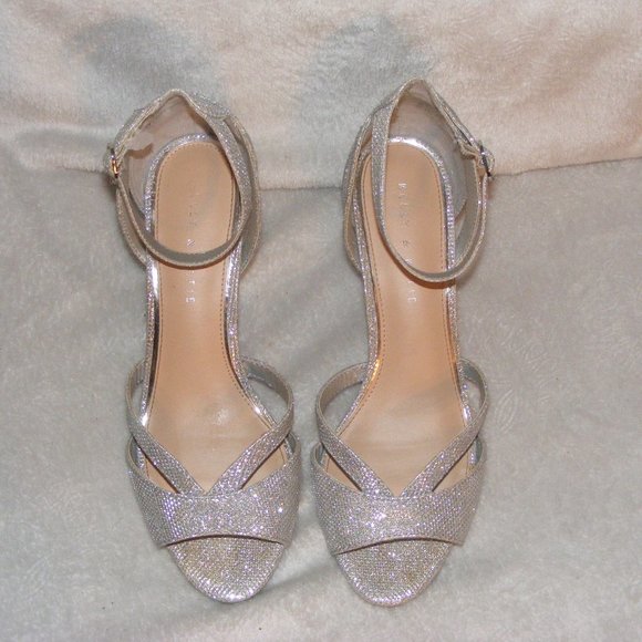 Kelly & Katie Silver Sparkle Sandals - Picture 4 of 15